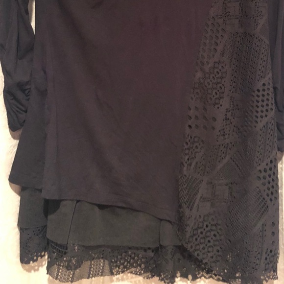 3/4 tunic - Picture 2 of 3